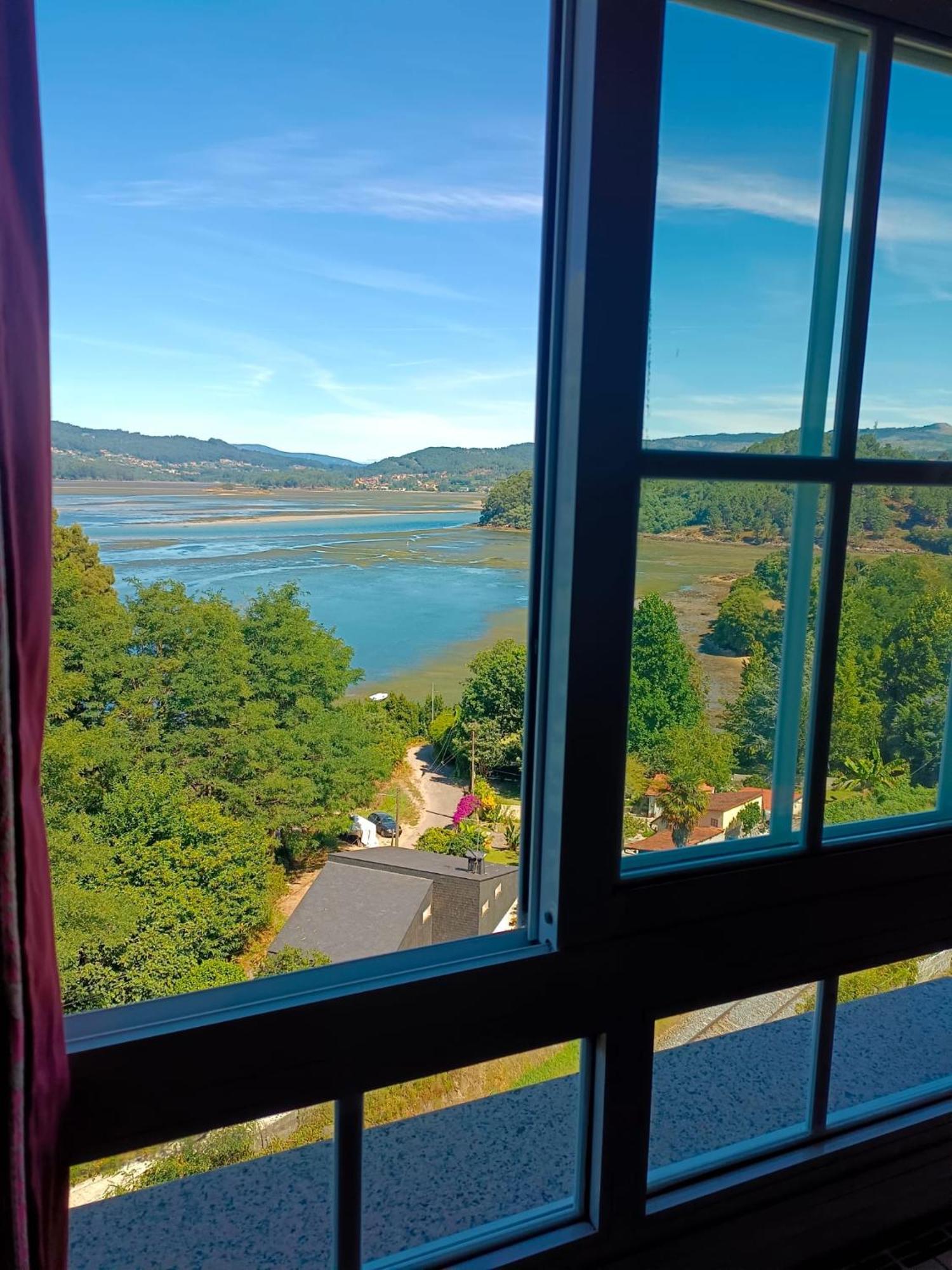 Standard Twin Room with Sea View,1757552796:JPEG